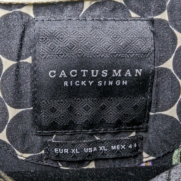 Black Men's Floral Button Down - Picture 3 of 3